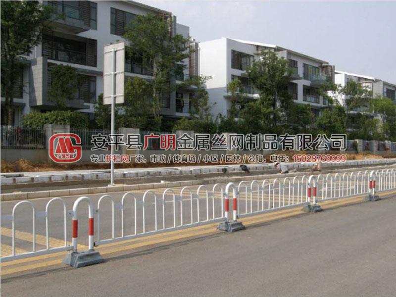 道路護欄